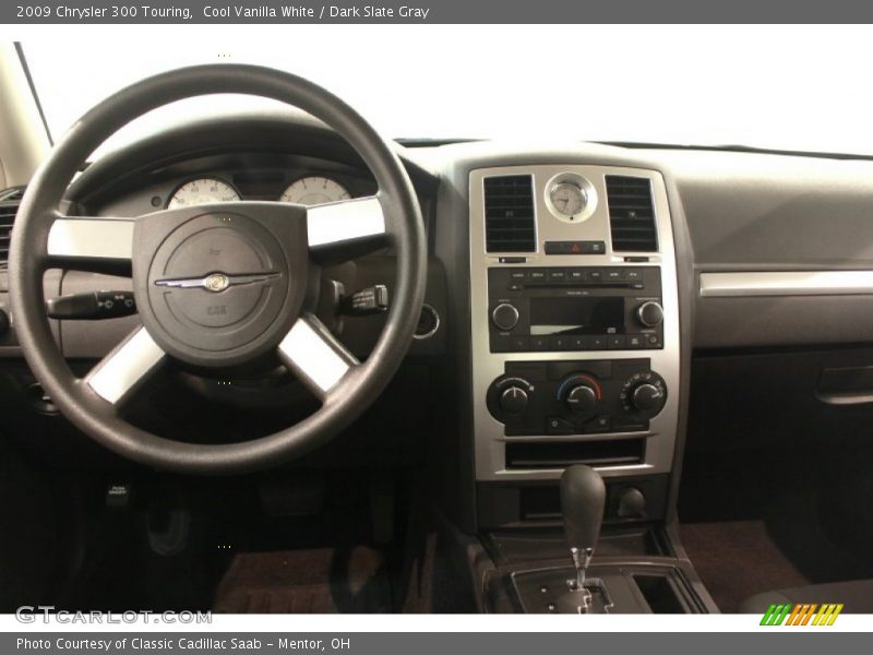 Cool Vanilla White / Dark Slate Gray 2009 Chrysler 300 Touring