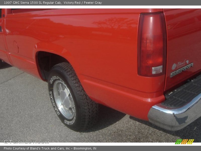 Victory Red / Pewter Gray 1997 GMC Sierra 1500 SL Regular Cab