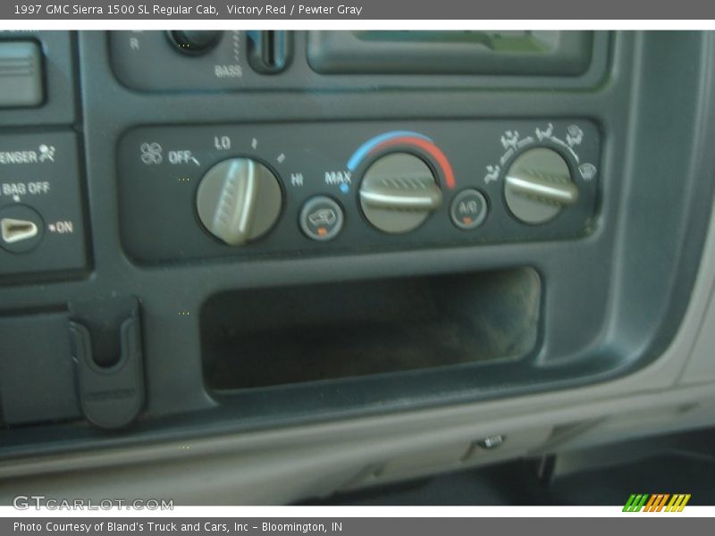 Victory Red / Pewter Gray 1997 GMC Sierra 1500 SL Regular Cab