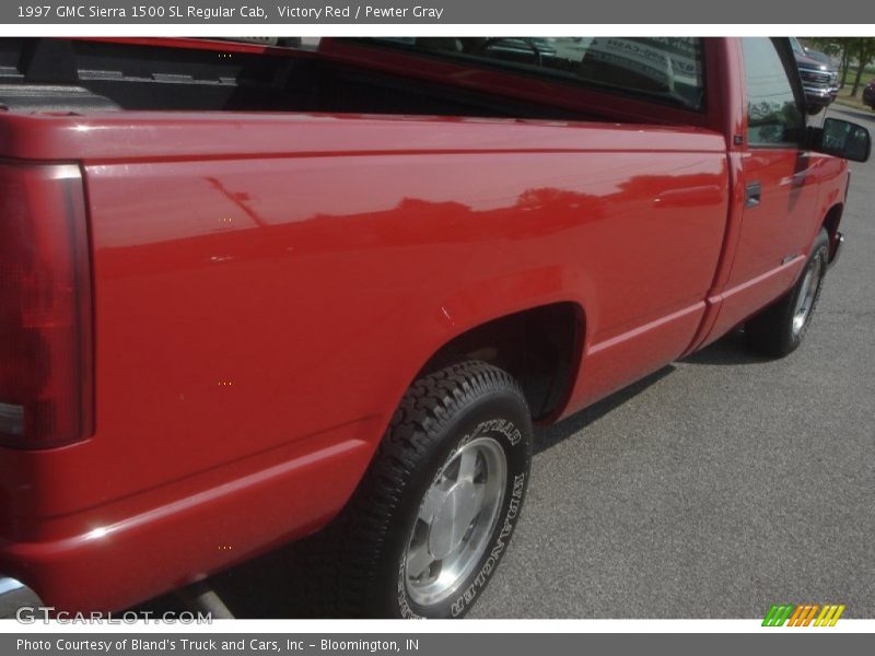 Victory Red / Pewter Gray 1997 GMC Sierra 1500 SL Regular Cab