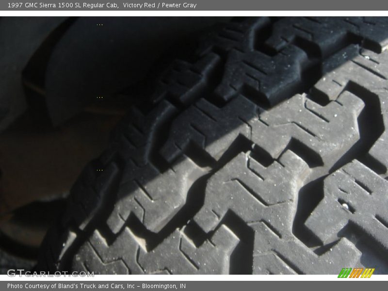 Victory Red / Pewter Gray 1997 GMC Sierra 1500 SL Regular Cab