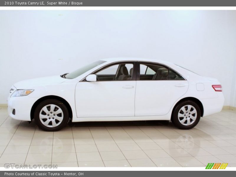 Super White / Bisque 2010 Toyota Camry LE