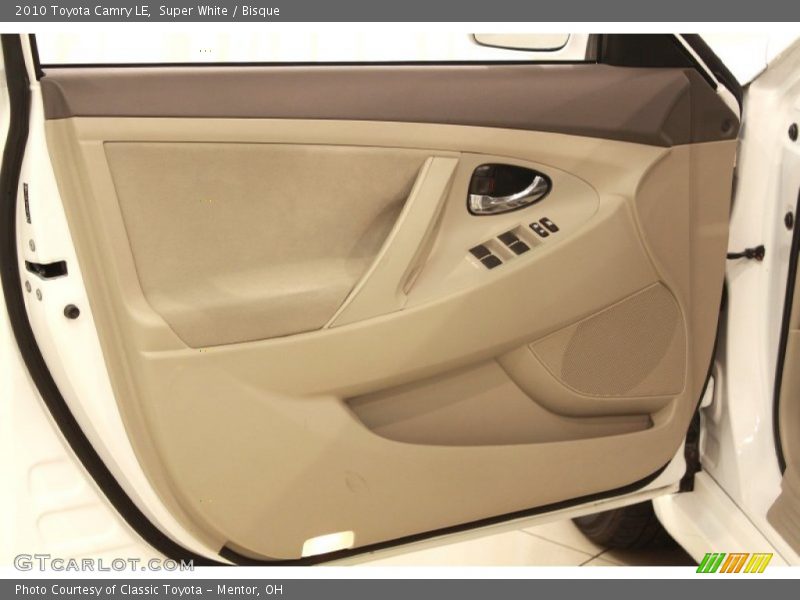 Super White / Bisque 2010 Toyota Camry LE