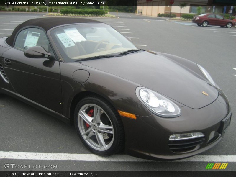 Macadamia Metallic / Sand Beige 2009 Porsche Boxster S