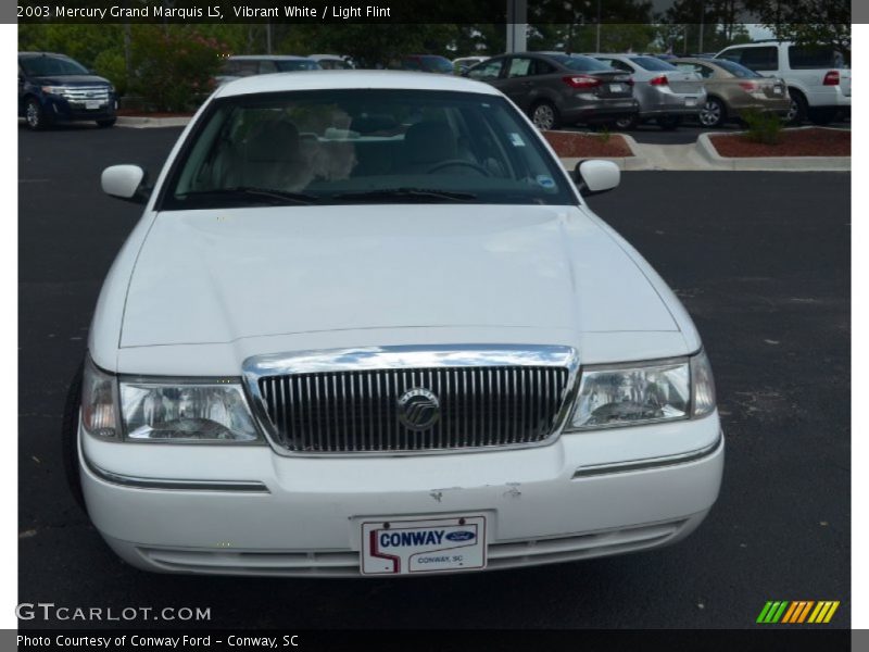 Vibrant White / Light Flint 2003 Mercury Grand Marquis LS