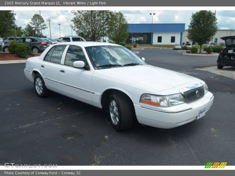 Vibrant White / Light Flint 2003 Mercury Grand Marquis LS