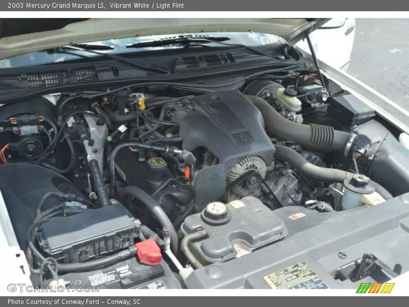 Vibrant White / Light Flint 2003 Mercury Grand Marquis LS
