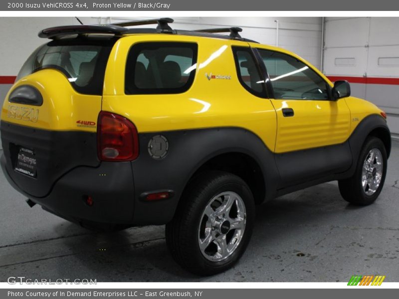 Proton Yellow / Black/Gray 2000 Isuzu VehiCROSS 4x4