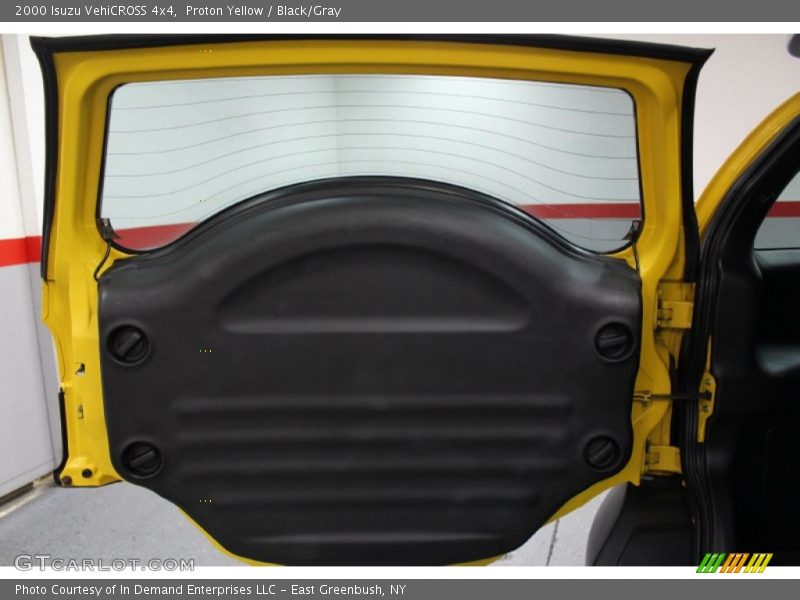 Proton Yellow / Black/Gray 2000 Isuzu VehiCROSS 4x4