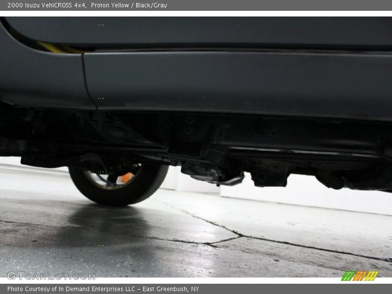 Proton Yellow / Black/Gray 2000 Isuzu VehiCROSS 4x4