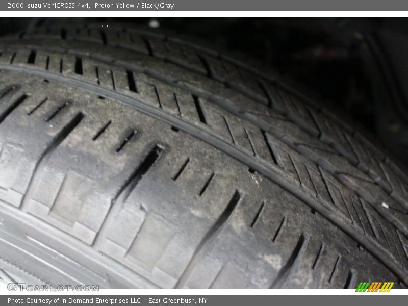 Proton Yellow / Black/Gray 2000 Isuzu VehiCROSS 4x4
