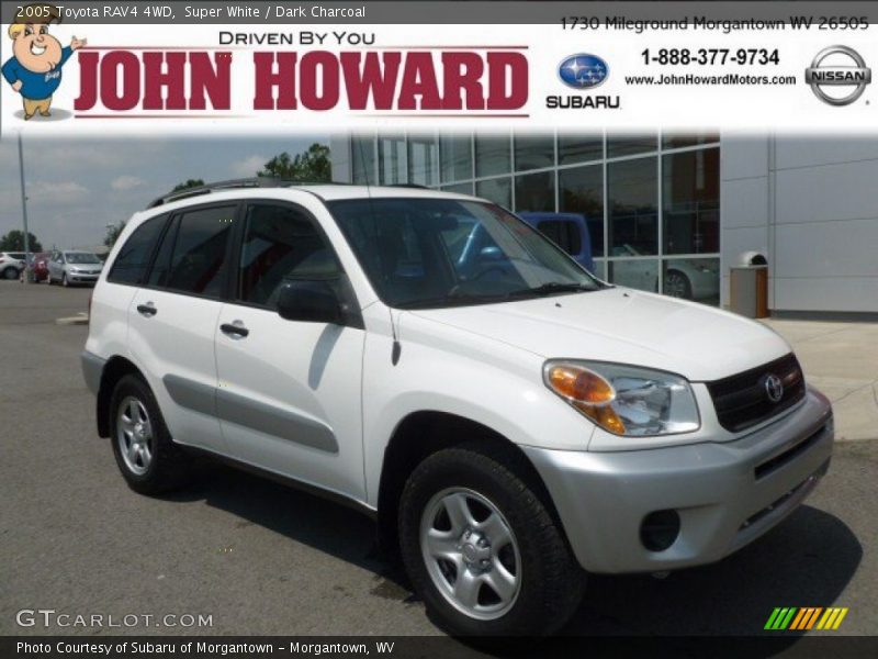 Super White / Dark Charcoal 2005 Toyota RAV4 4WD