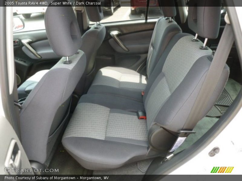 Super White / Dark Charcoal 2005 Toyota RAV4 4WD