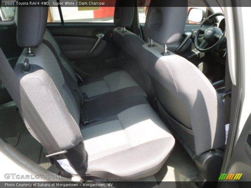 Super White / Dark Charcoal 2005 Toyota RAV4 4WD