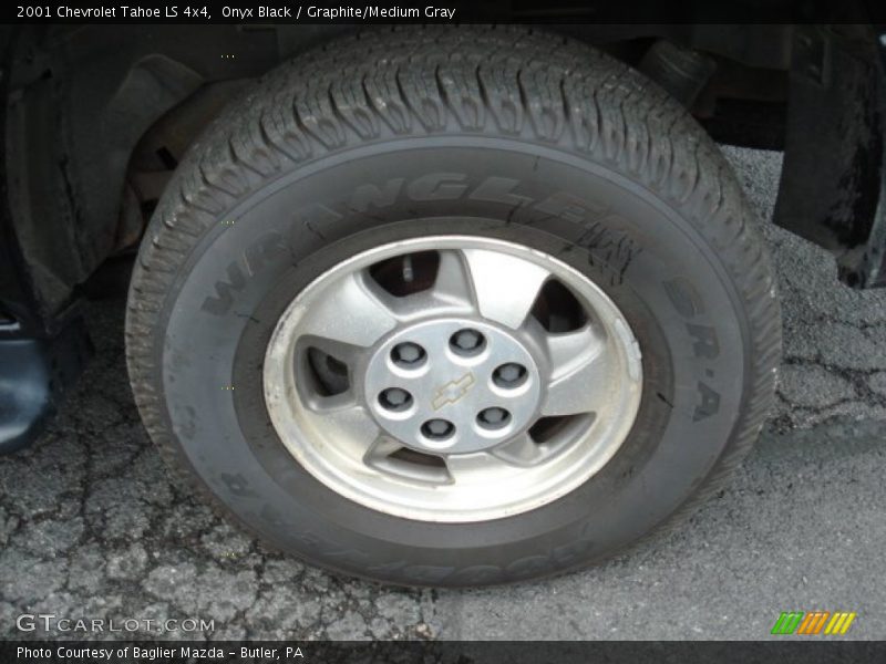 Onyx Black / Graphite/Medium Gray 2001 Chevrolet Tahoe LS 4x4