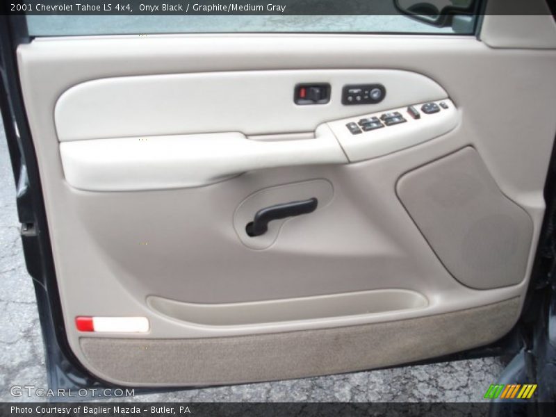 Onyx Black / Graphite/Medium Gray 2001 Chevrolet Tahoe LS 4x4