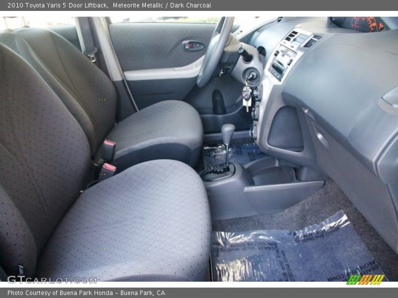 Meteorite Metallic / Dark Charcoal 2010 Toyota Yaris 5 Door Liftback