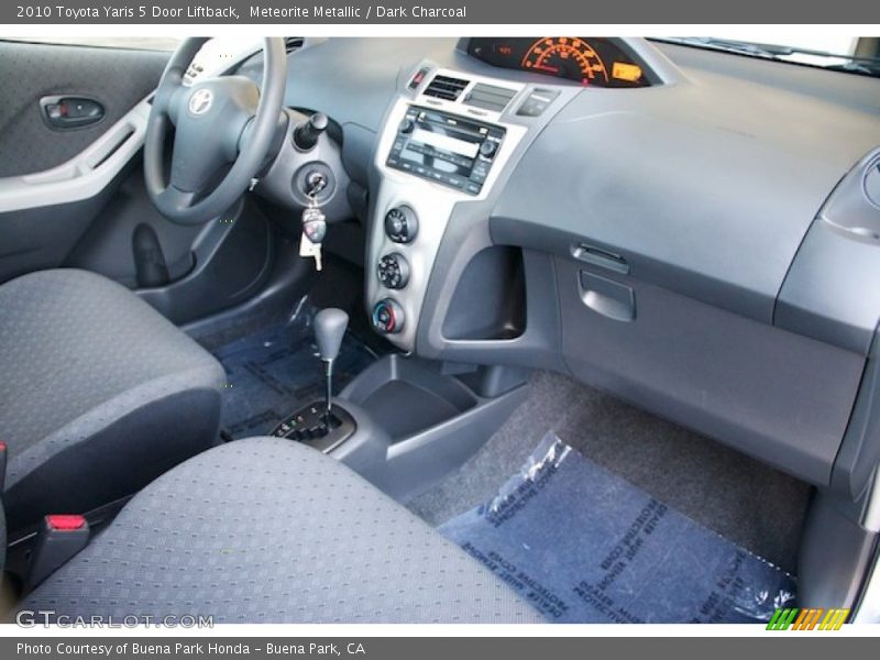 Meteorite Metallic / Dark Charcoal 2010 Toyota Yaris 5 Door Liftback