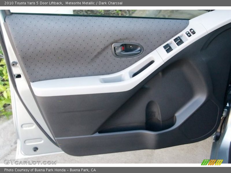Meteorite Metallic / Dark Charcoal 2010 Toyota Yaris 5 Door Liftback