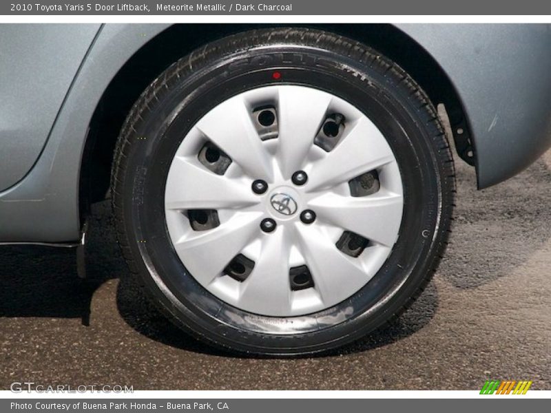 Meteorite Metallic / Dark Charcoal 2010 Toyota Yaris 5 Door Liftback