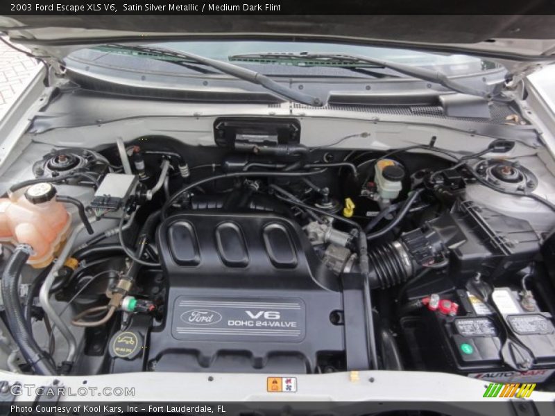 Satin Silver Metallic / Medium Dark Flint 2003 Ford Escape XLS V6