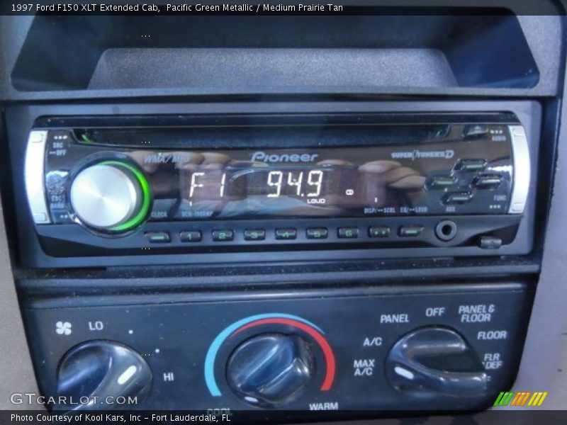 Pacific Green Metallic / Medium Prairie Tan 1997 Ford F150 XLT Extended Cab