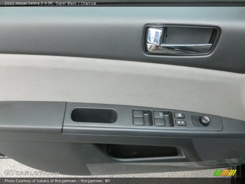 Super Black / Charcoal 2012 Nissan Sentra 2.0 SR