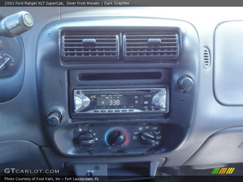 Silver Frost Metallic / Dark Graphite 2001 Ford Ranger XLT SuperCab