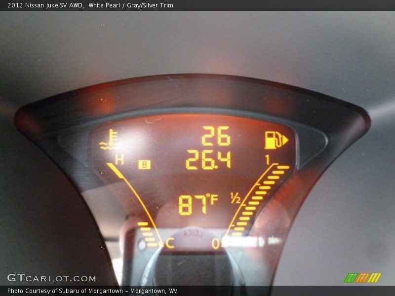 White Pearl / Gray/Silver Trim 2012 Nissan Juke SV AWD