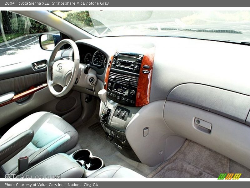 Stratosphere Mica / Stone Gray 2004 Toyota Sienna XLE