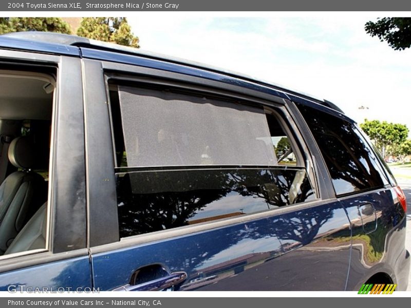 Stratosphere Mica / Stone Gray 2004 Toyota Sienna XLE