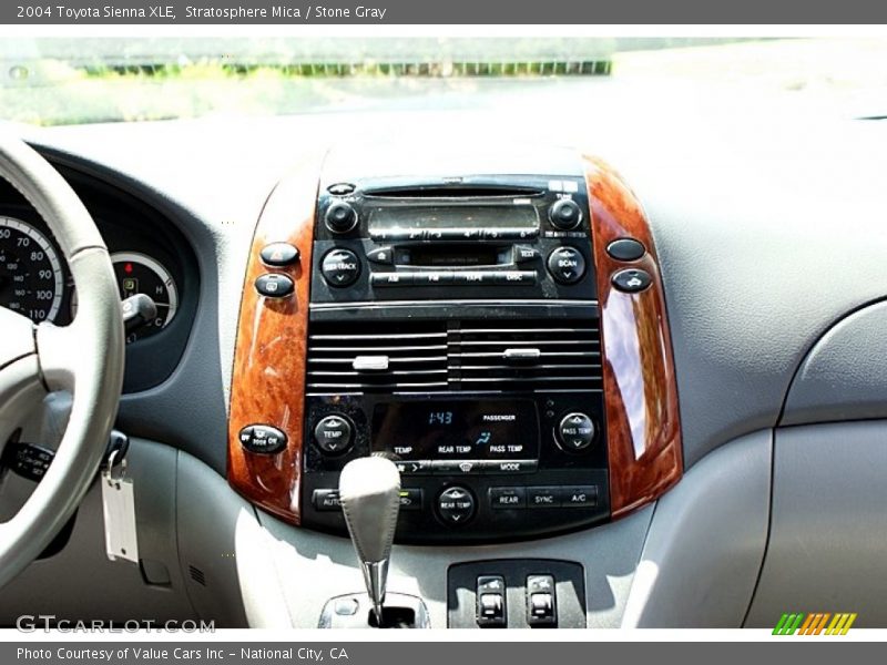 Stratosphere Mica / Stone Gray 2004 Toyota Sienna XLE
