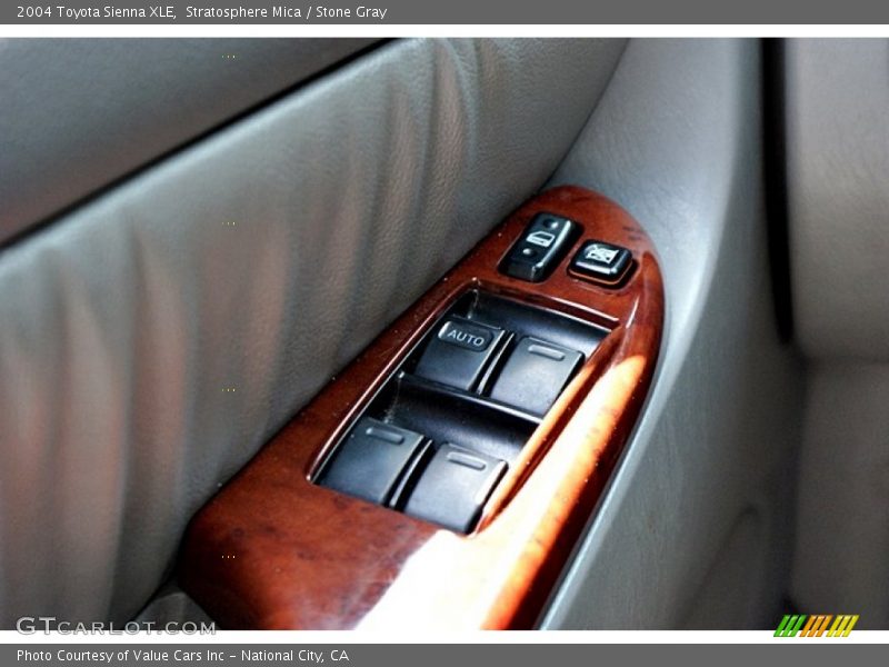 Stratosphere Mica / Stone Gray 2004 Toyota Sienna XLE