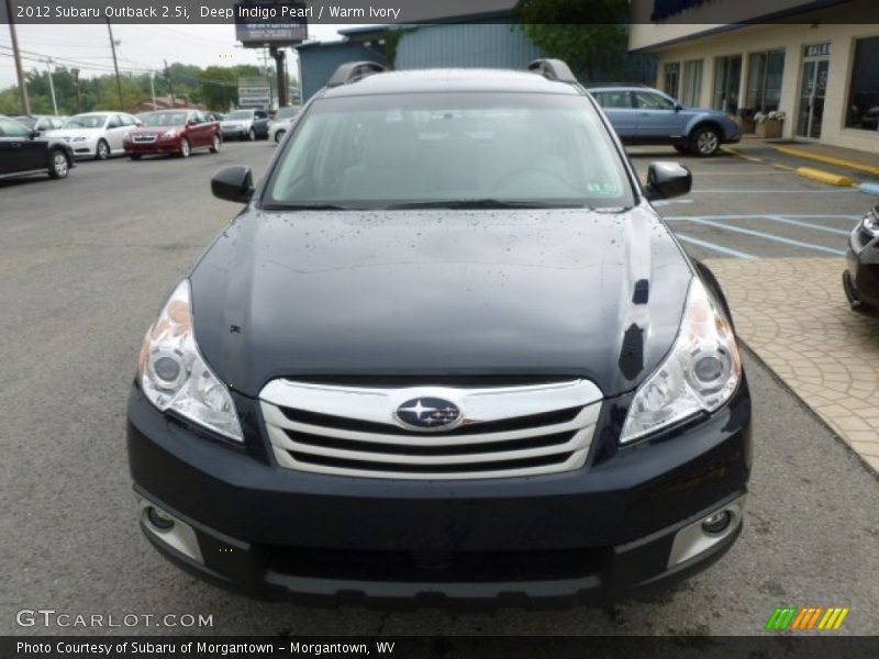 Deep Indigo Pearl / Warm Ivory 2012 Subaru Outback 2.5i