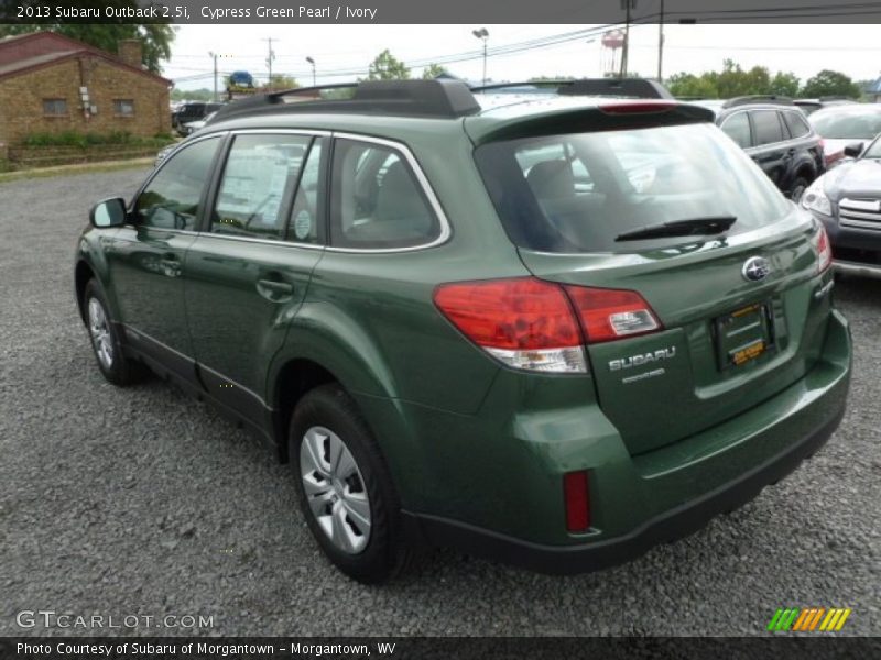 Cypress Green Pearl / Ivory 2013 Subaru Outback 2.5i
