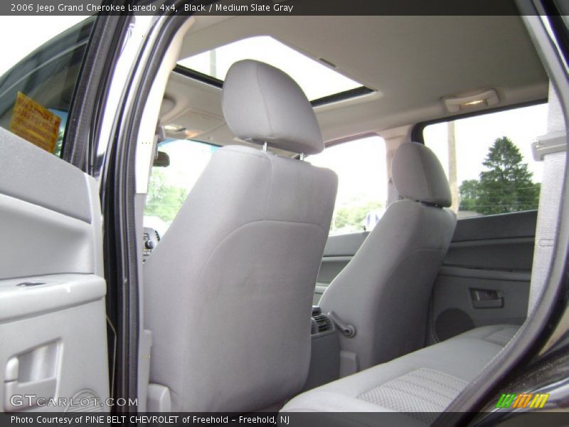Black / Medium Slate Gray 2006 Jeep Grand Cherokee Laredo 4x4