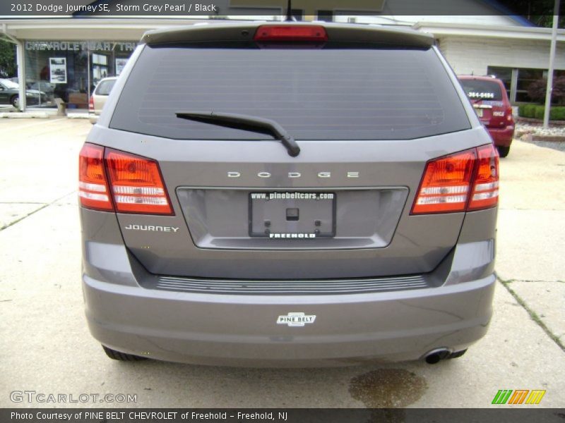 Storm Grey Pearl / Black 2012 Dodge Journey SE