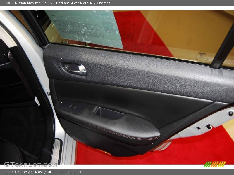 Radiant Silver Metallic / Charcoal 2009 Nissan Maxima 3.5 SV