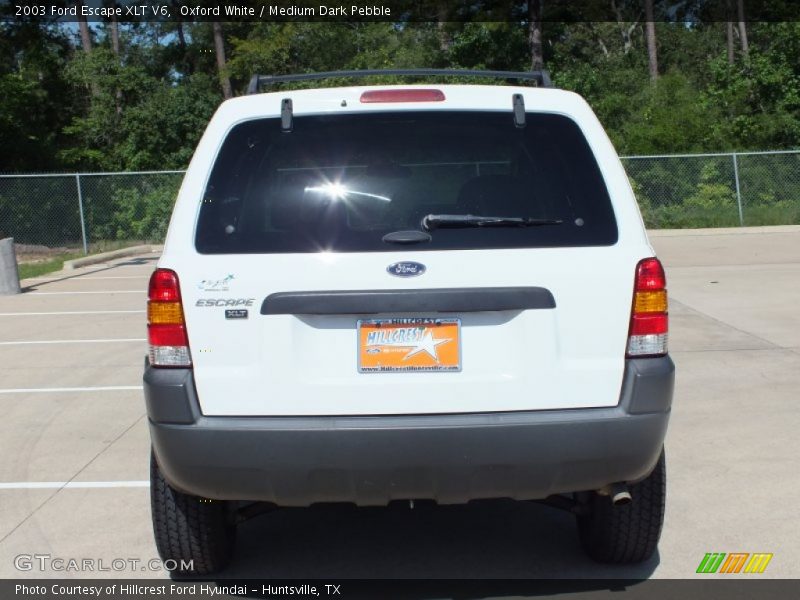 Oxford White / Medium Dark Pebble 2003 Ford Escape XLT V6