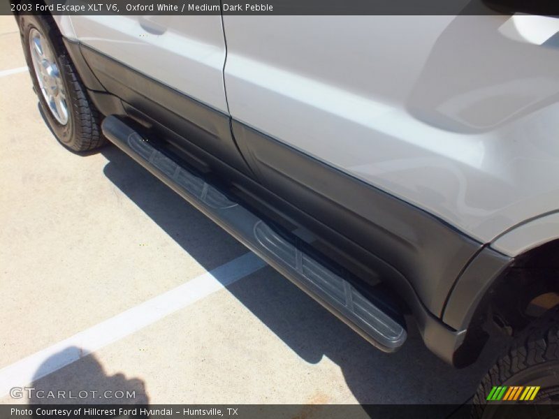 Oxford White / Medium Dark Pebble 2003 Ford Escape XLT V6