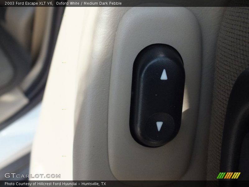 Oxford White / Medium Dark Pebble 2003 Ford Escape XLT V6