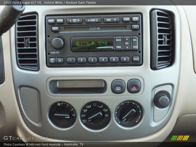 Oxford White / Medium Dark Pebble 2003 Ford Escape XLT V6