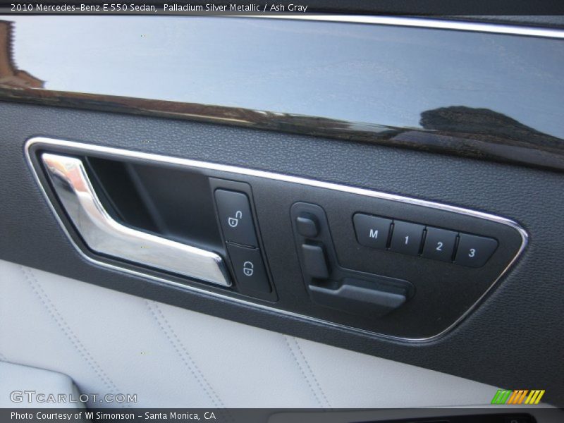 Palladium Silver Metallic / Ash Gray 2010 Mercedes-Benz E 550 Sedan