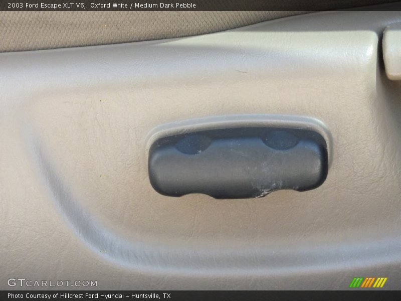 Oxford White / Medium Dark Pebble 2003 Ford Escape XLT V6