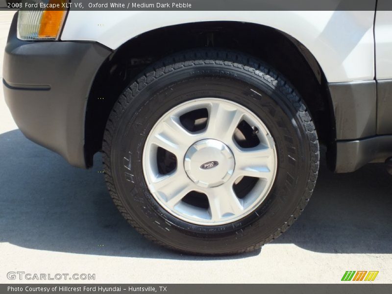 Oxford White / Medium Dark Pebble 2003 Ford Escape XLT V6