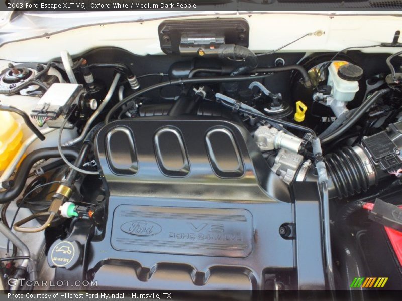 Oxford White / Medium Dark Pebble 2003 Ford Escape XLT V6