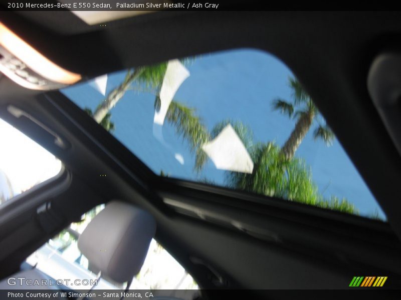 Palladium Silver Metallic / Ash Gray 2010 Mercedes-Benz E 550 Sedan