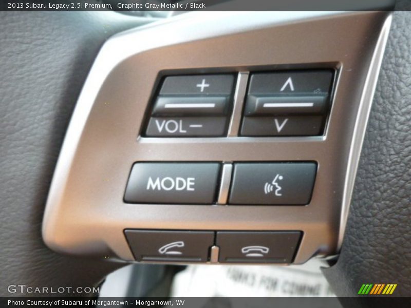 Controls of 2013 Legacy 2.5i Premium