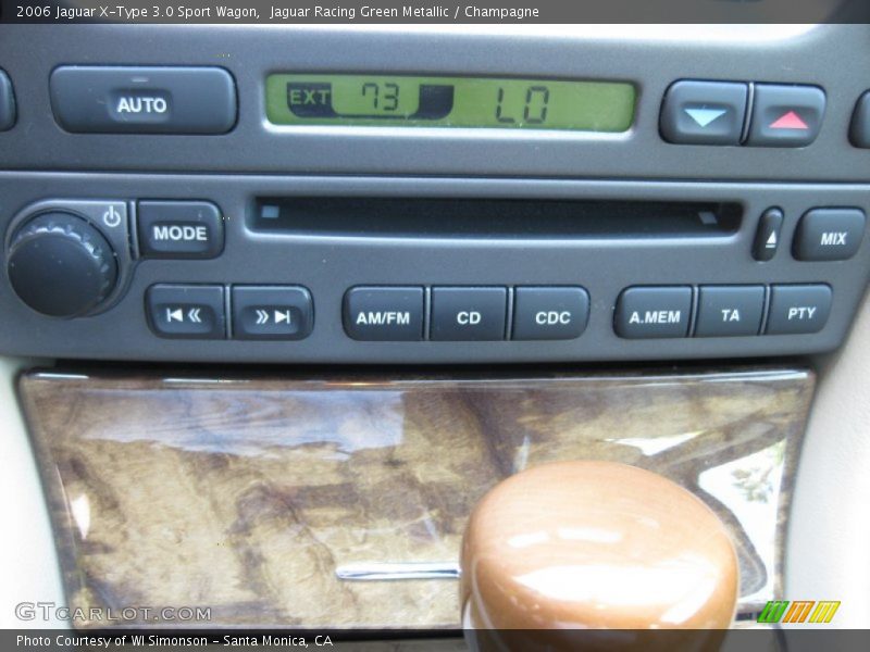Controls of 2006 X-Type 3.0 Sport Wagon