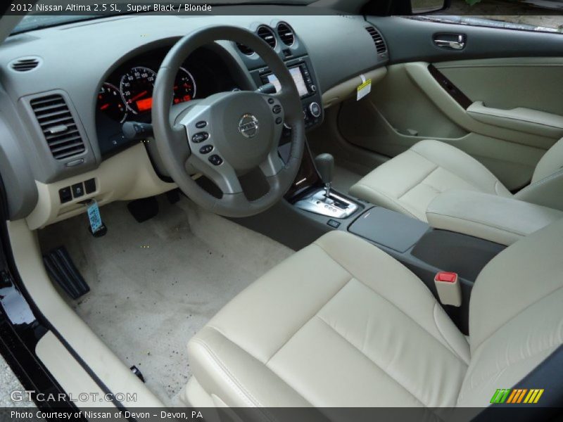 Super Black / Blonde 2012 Nissan Altima 2.5 SL